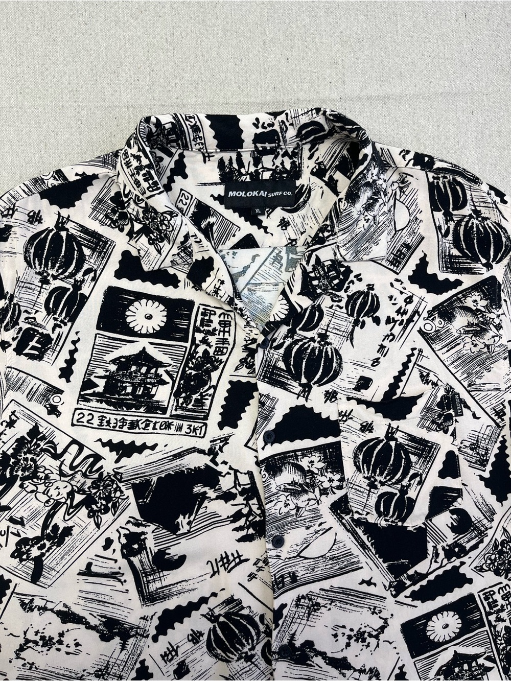 Molokai Surf Co Rayon Hawaiian Camp Shirt XL Black White Tropical Print - Picture 3 of 15